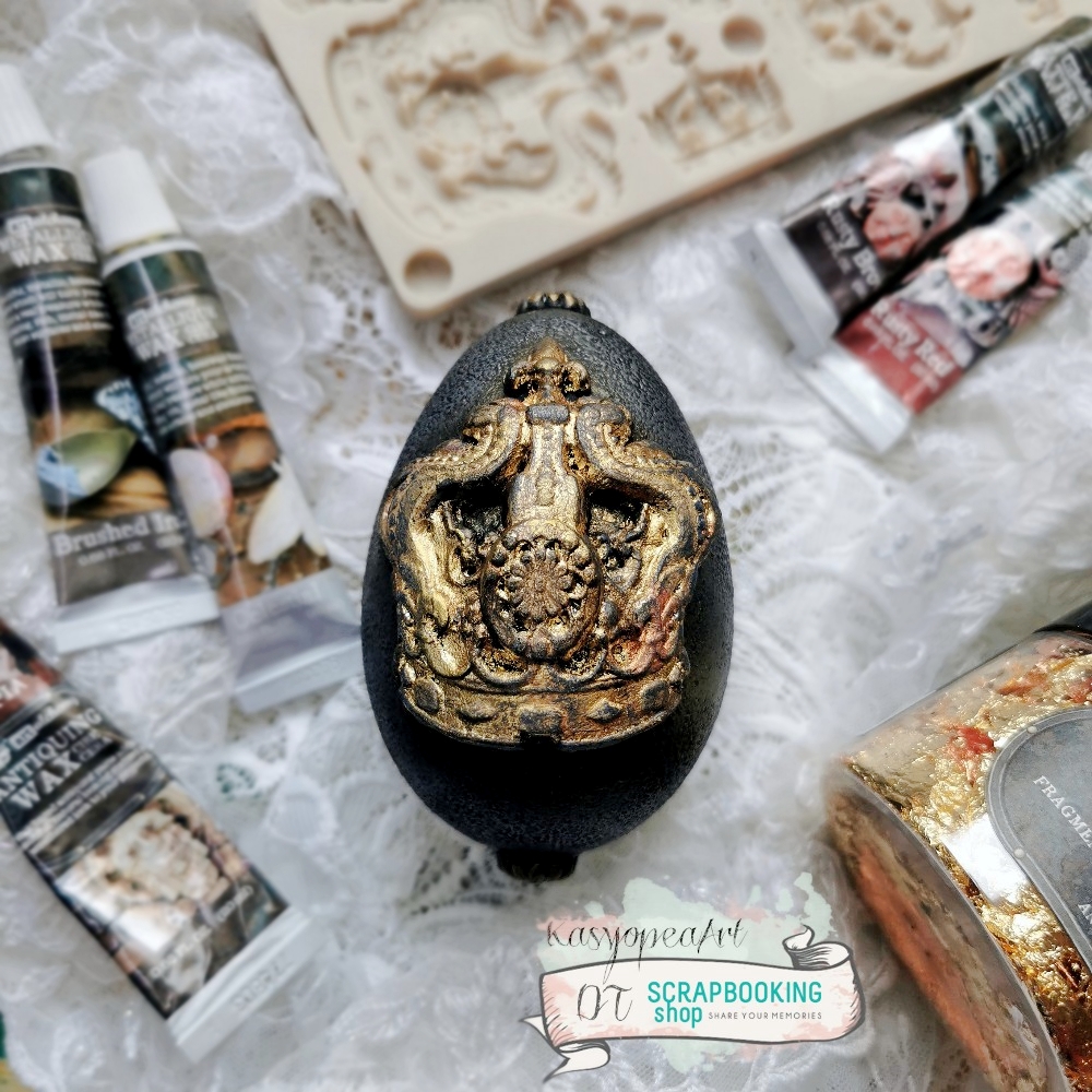 KasyopeaArt- Królewskie jajo ze złoceniami i woskami
